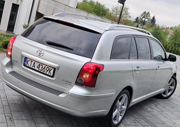 Toyota Avensis cena 21500 przebieg: 185746, rok produkcji 2009 z Tarnów małe 704